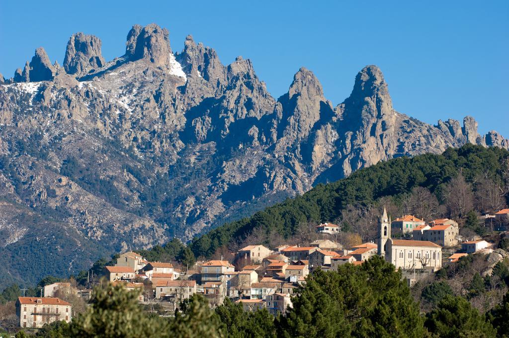 Appartement Vue Mer, Riviere Et Montagnes Sari-Solenzara Bagian luar foto